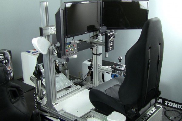 JCL To Be Faster Sim racing chassis review